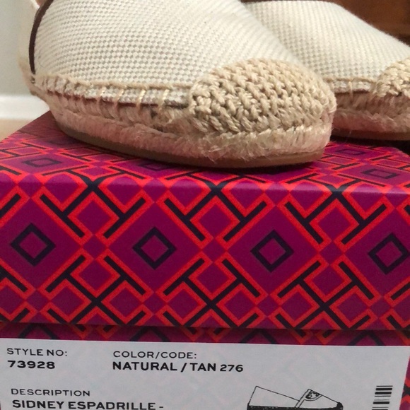 Tory Burch - Picture 3 of 5